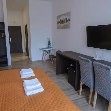 Premium Centre Bedrooms プレショフ
