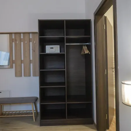 Hotel Premium Centre Bedrooms 4*