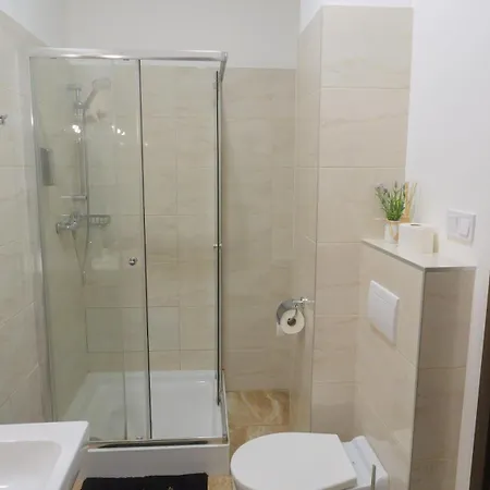 Premium Centre Bedrooms ホテル プレショフ